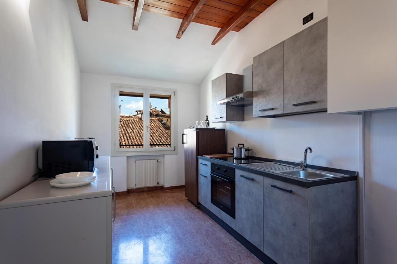 Ferienwohnung Bologna'S Way Sguardo Sui Tetti Exterior foto